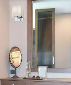 Golden Lighting Maddox 1 Light Wall Sconce American Farmhouse